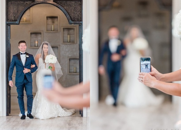 Svatební fotografie zkažená telefonem